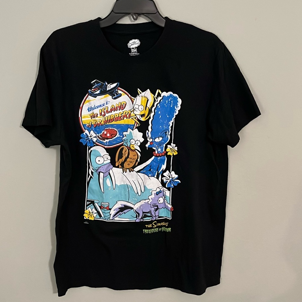 The Simpsons treehousee of terror shirt size L
